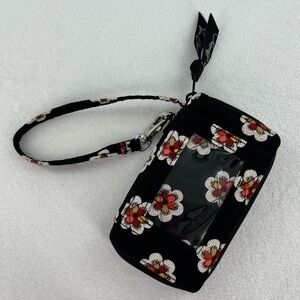 Vera Bradley Pirouette Wristlet